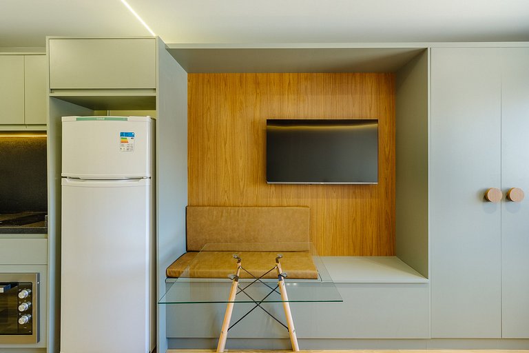 High-end studio with terrace and pool - 520