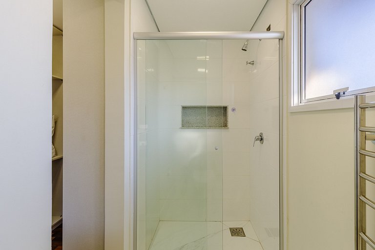 Apartamento com 1 dorm e Linda Vista para o Parcão