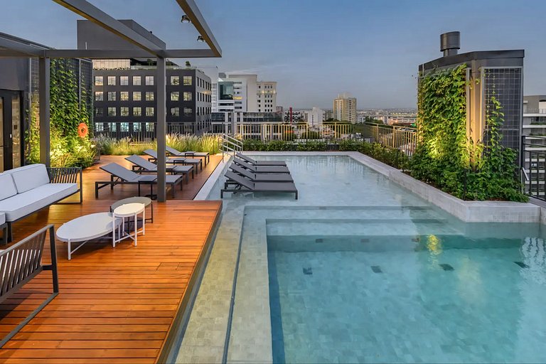 Novíssimo: Apartamento 1 dorm com Vista Incrível e churrasqu