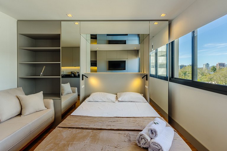 ¡Piso nuevo, decorado y espacioso! 810