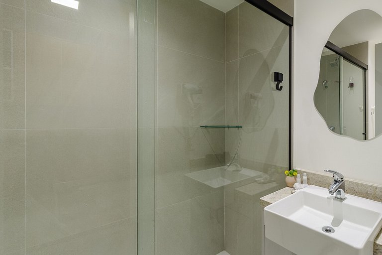 Stúdio Alto Padrão com Terraço e Piscina - JP 1306