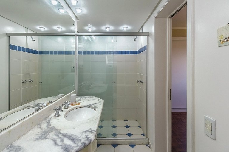 Dinarte Ribeiro - 2 dormitorios na melhor localização do bai