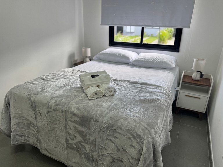 Casa em Condomínio Privado, 2 dormitórios - 10