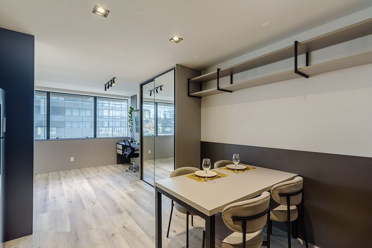 Estudio Premium 1008 en Carlos Gomes Square: totalmente equi