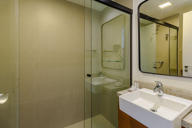 Studio até 4 hóspedes + Coworking e Piscina - 514