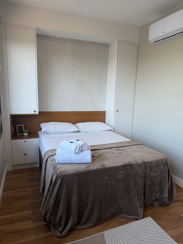 Estudio de alto nivel con terraza y piscinaJP 1306