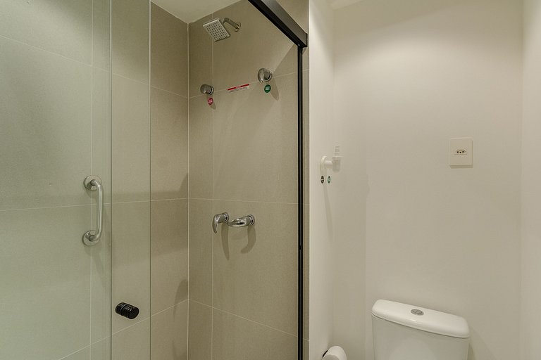 Studio com Vista da Cidade,Piscina e Academia-1301