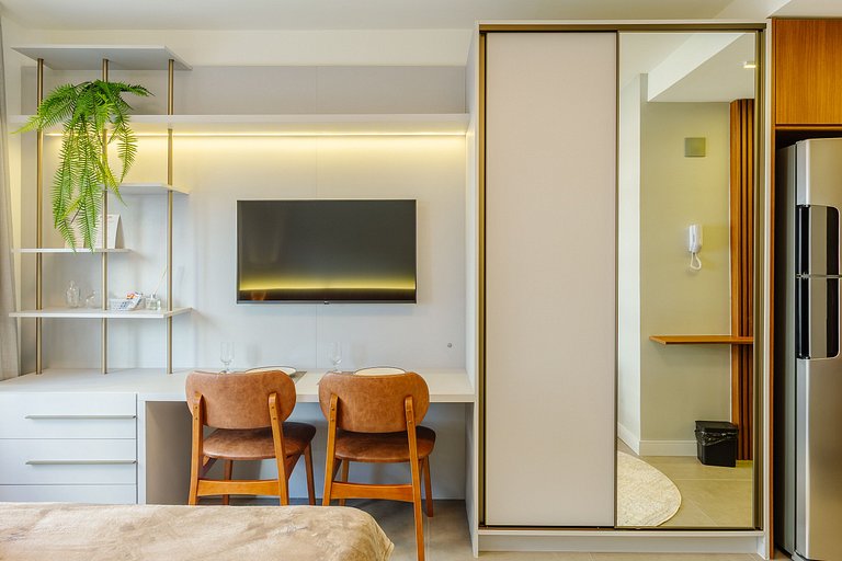 Studio com academia + piscina - 308 Connect